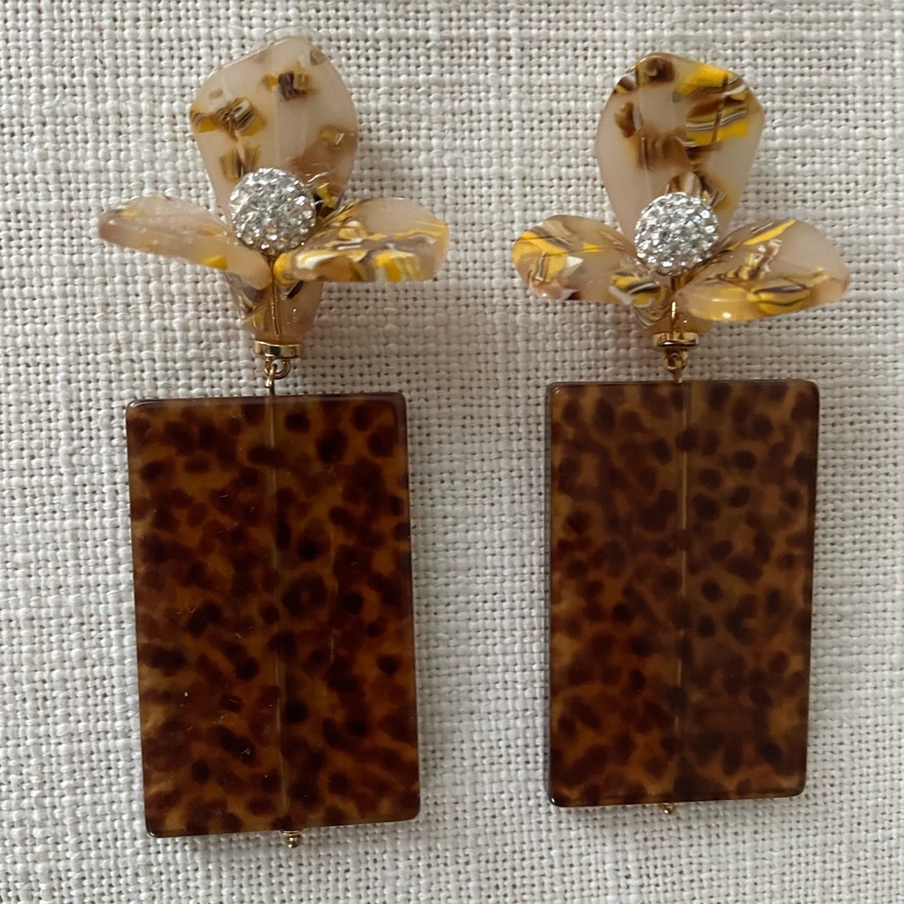 Lele Sadoughi earrings